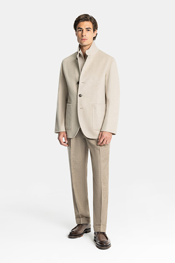 LIGHT BEIGE JACKET