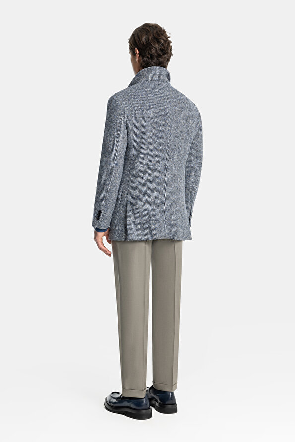 GREY JACKET