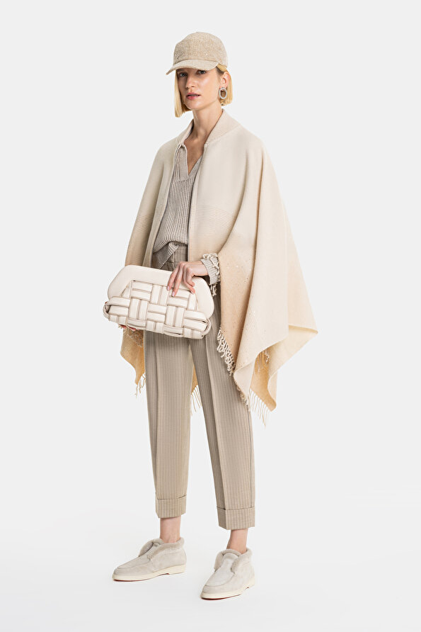 BEIGE PONCHO