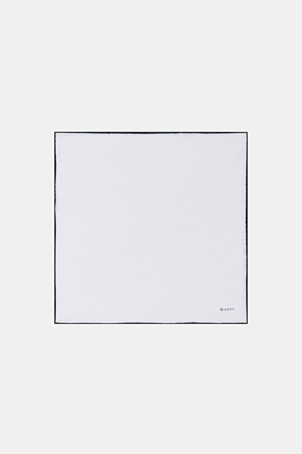 HANDKERCHIEF