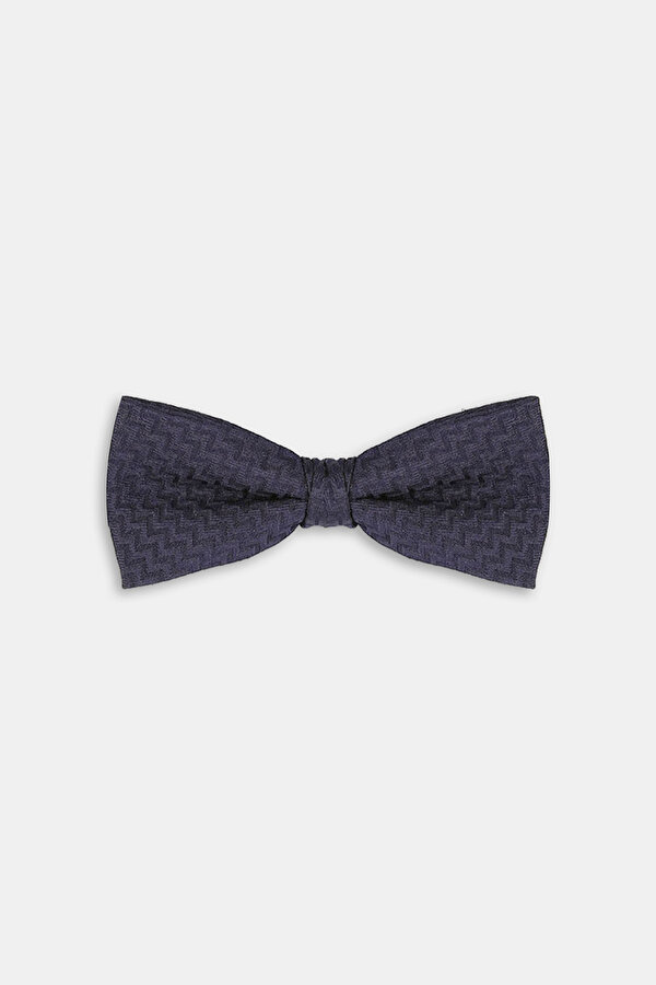 TEXTURED NAVY BLUE SILK BOWTIE