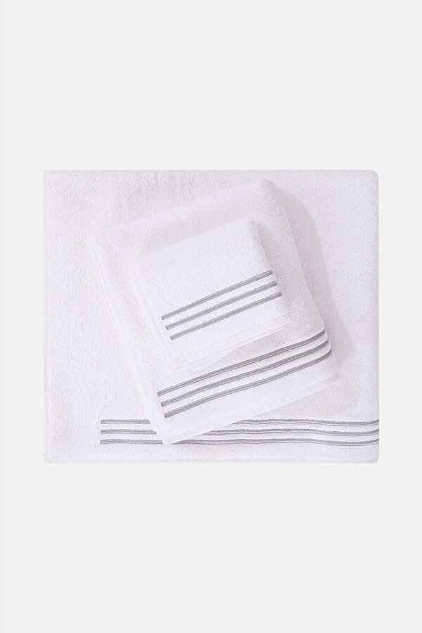 TOWEL 2