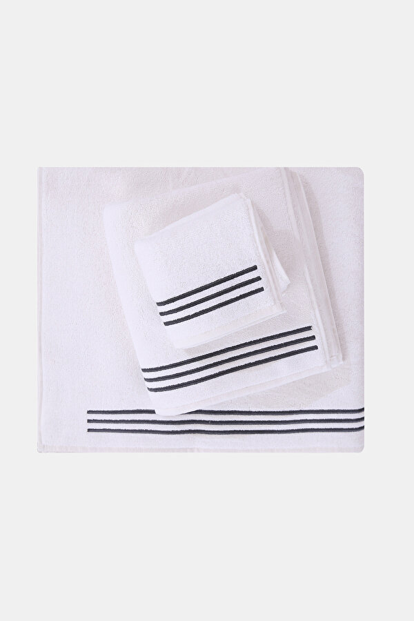 TOWEL 2