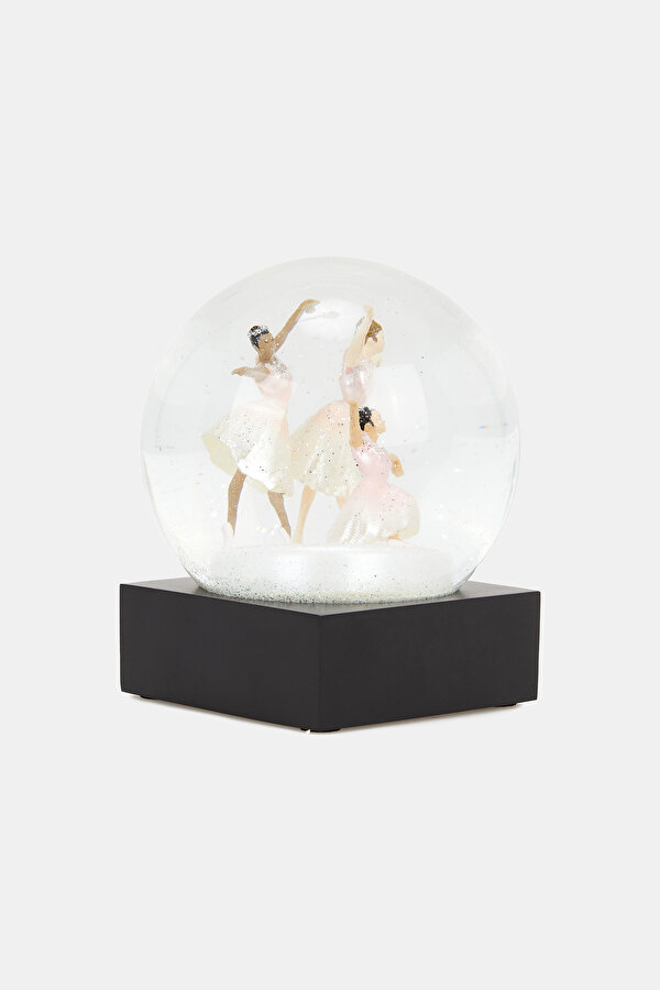 SNOW GLOBE 2