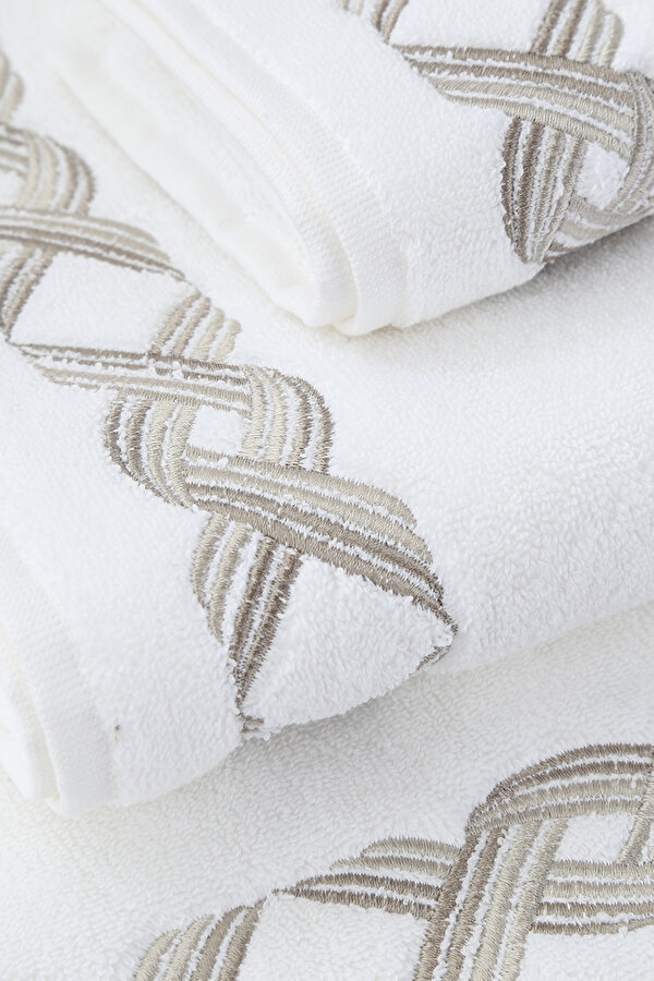 TOWEL 6
