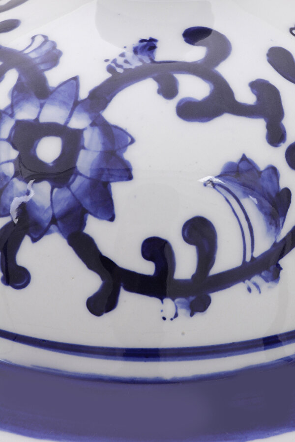 VASE 2