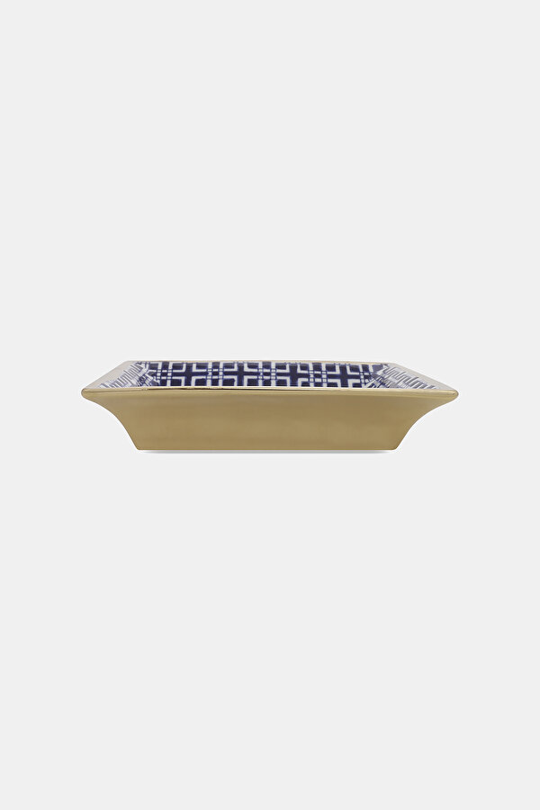 ASHTRAY