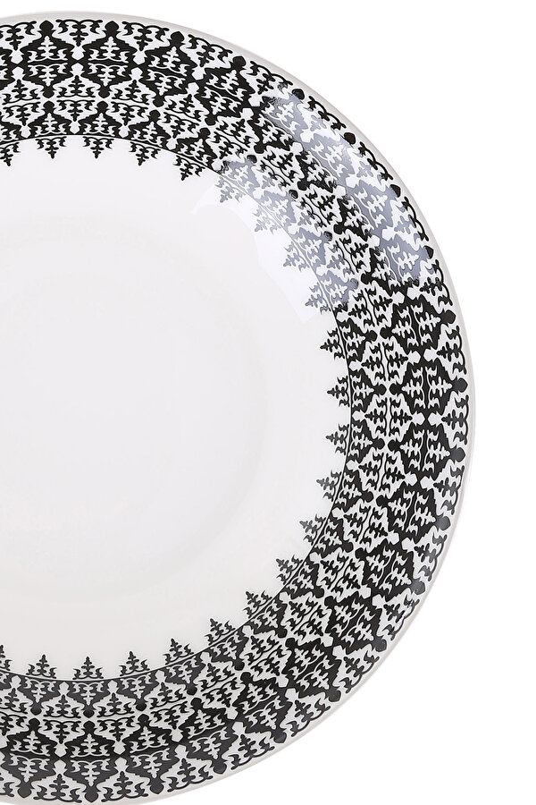 DINNER PLATE 2