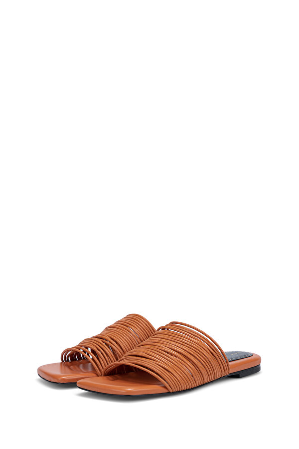 SLIPPER