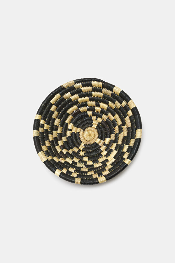 DECORATIVE PLATE 2