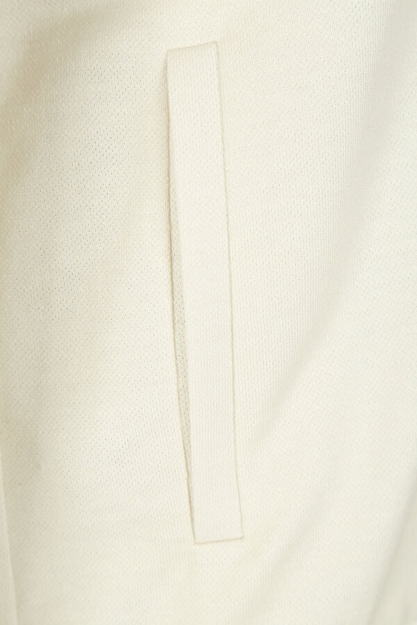 SWEATSHIRT 6