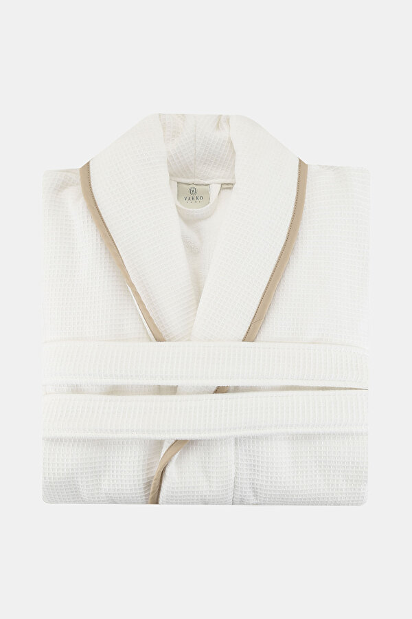 BATHROBE