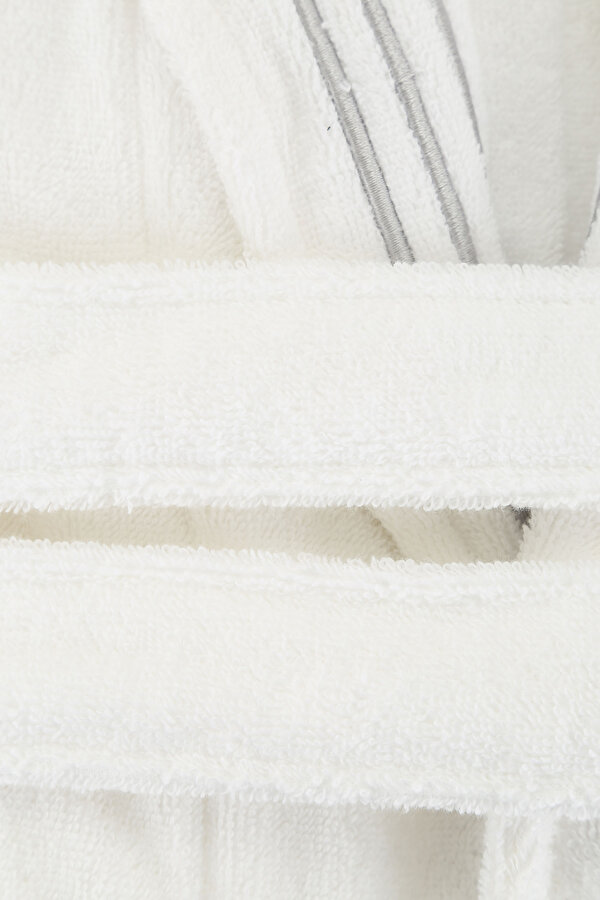 BATHROBE 2