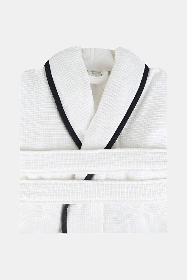 BATHROBE