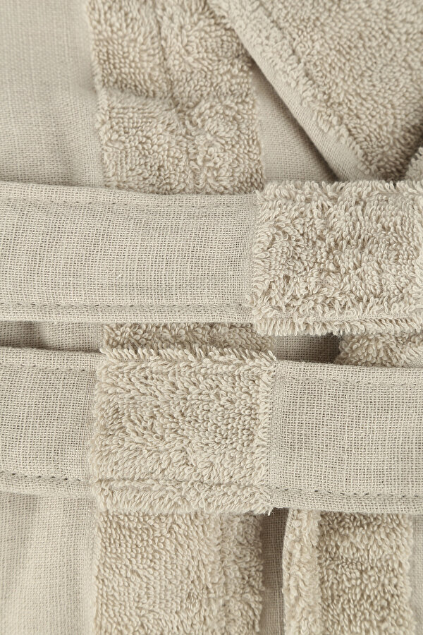 BATHROBE 2