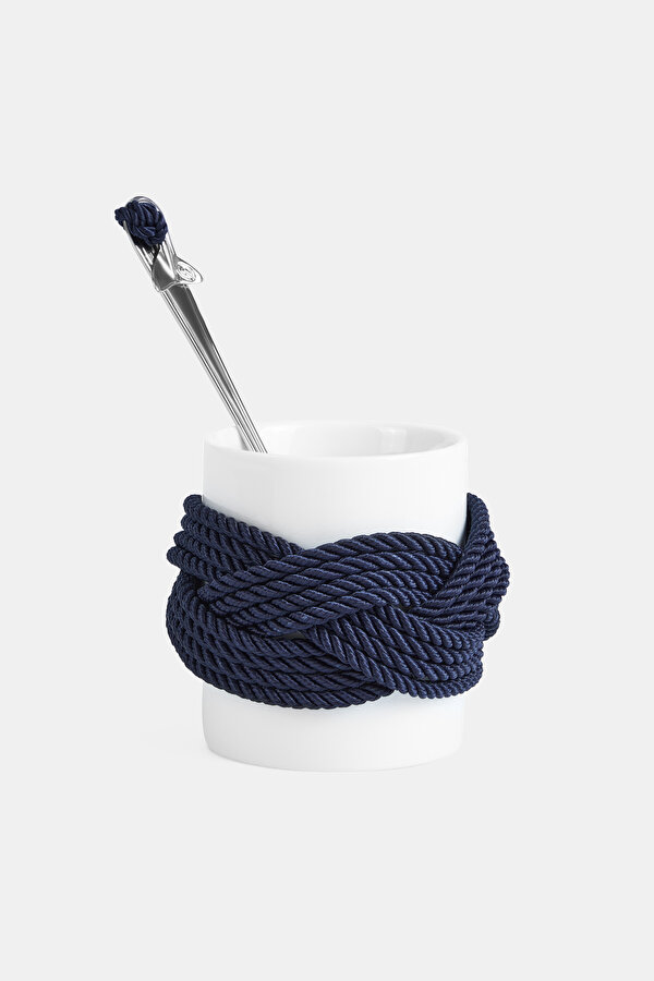 CUP WITH SPOON