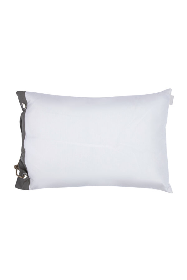 OUTDOOR PILLOW 2