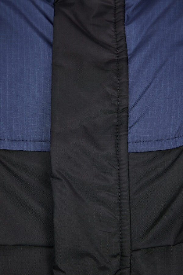 COAT 6