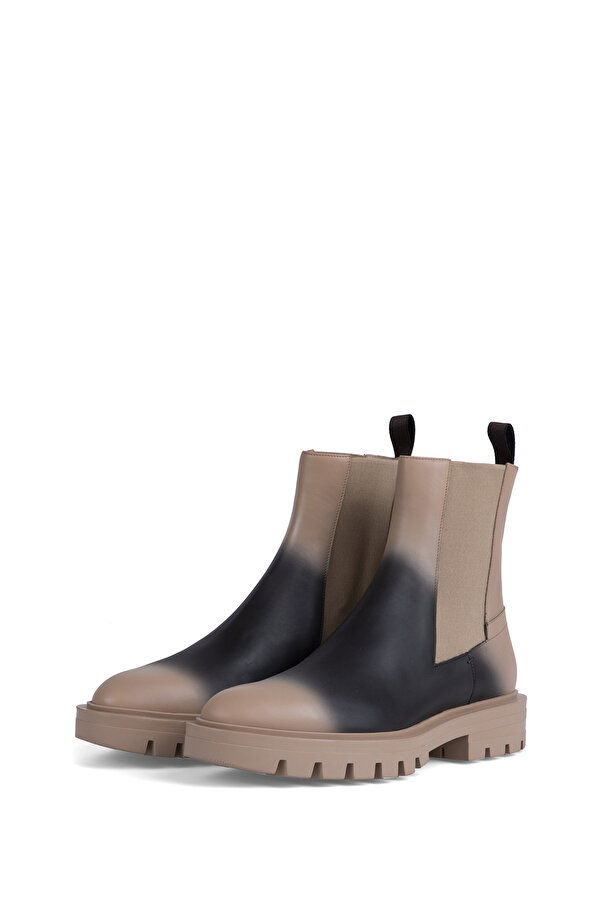 BLACK LEATHER BOOT