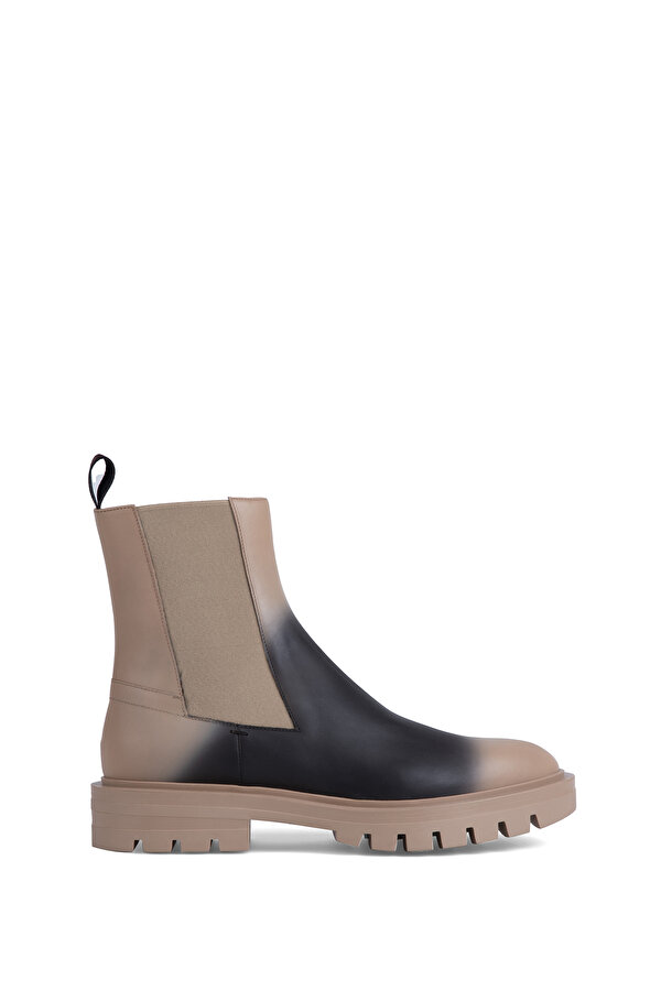 BLACK LEATHER BOOT 2