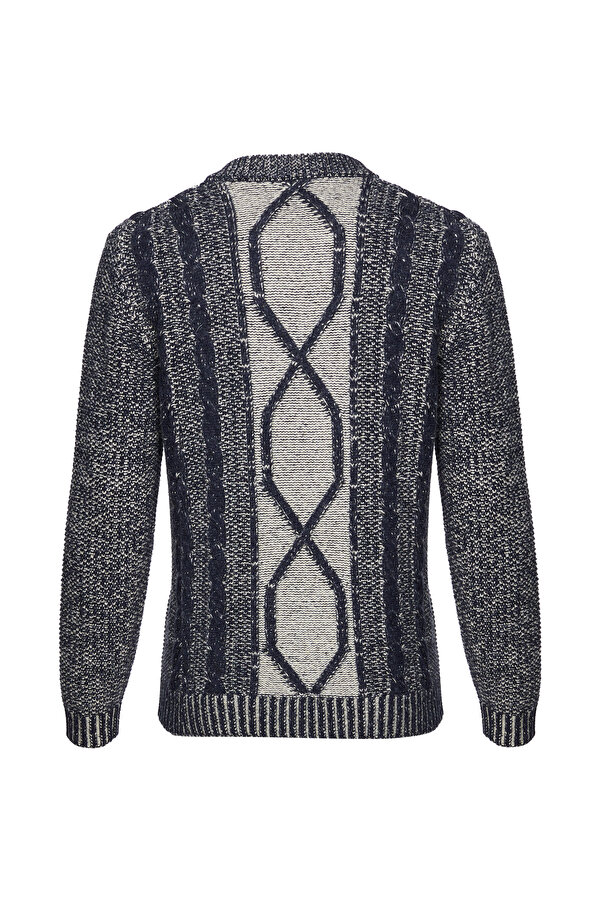 KNITWEAR 2