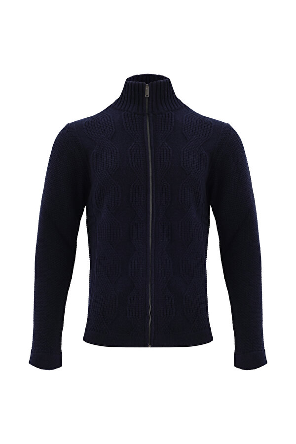 KNITWEAR