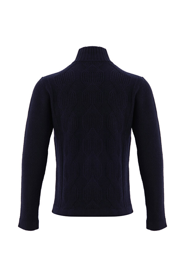 KNITWEAR 2