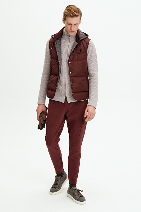 KNITWEAR