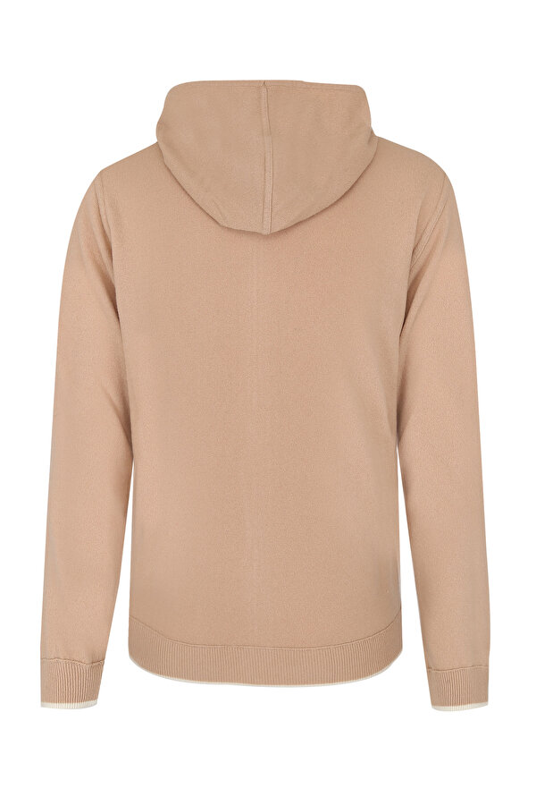 KNITWEAR 2