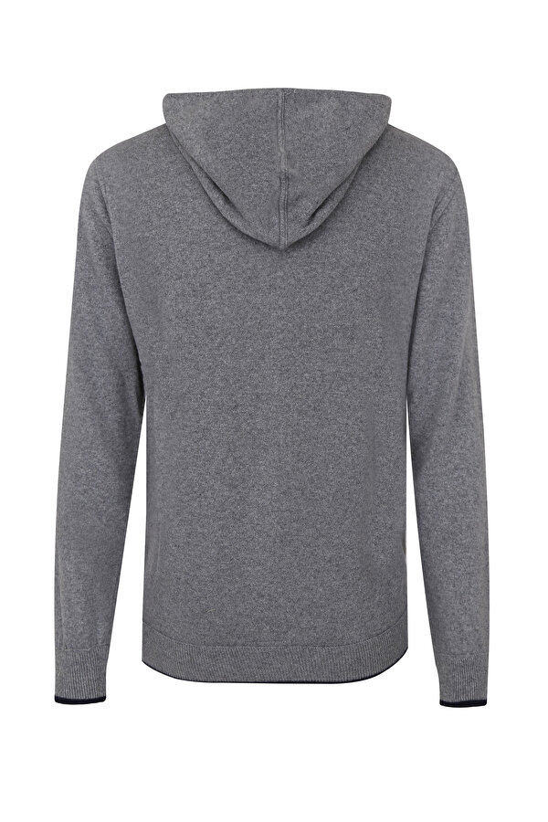 KNITWEAR 2