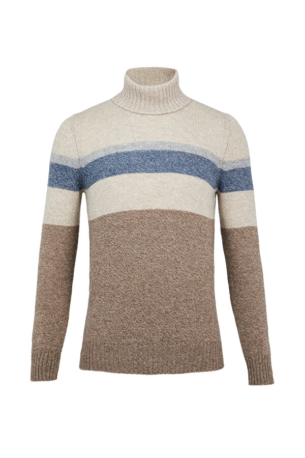 KNITWEAR