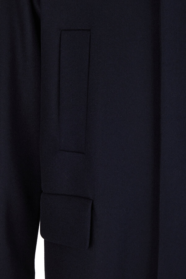 COAT 6