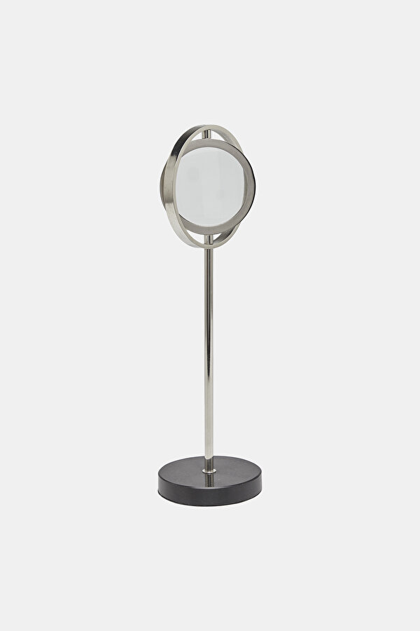 DECORATIVE MAGNIFIER 2