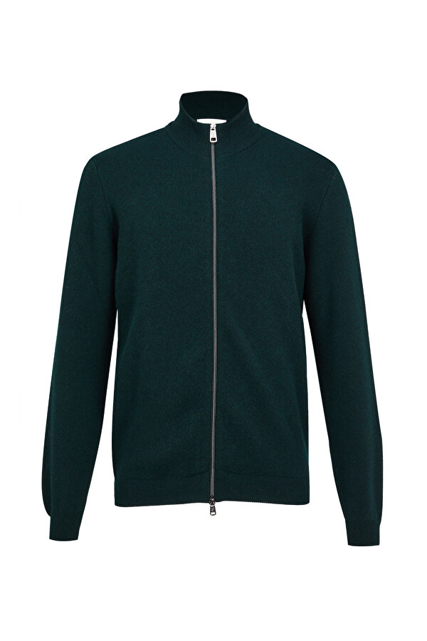 KNITWEAR