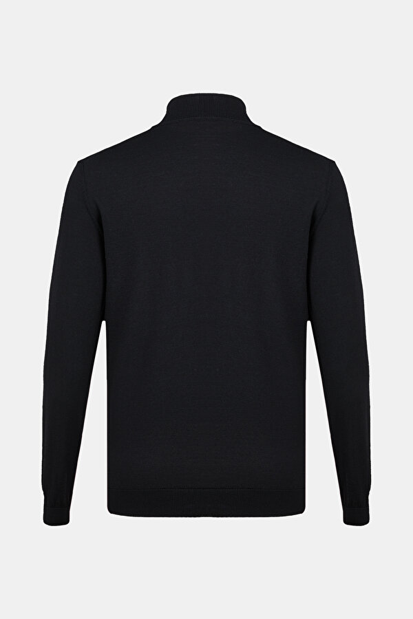 KNITWEAR 2