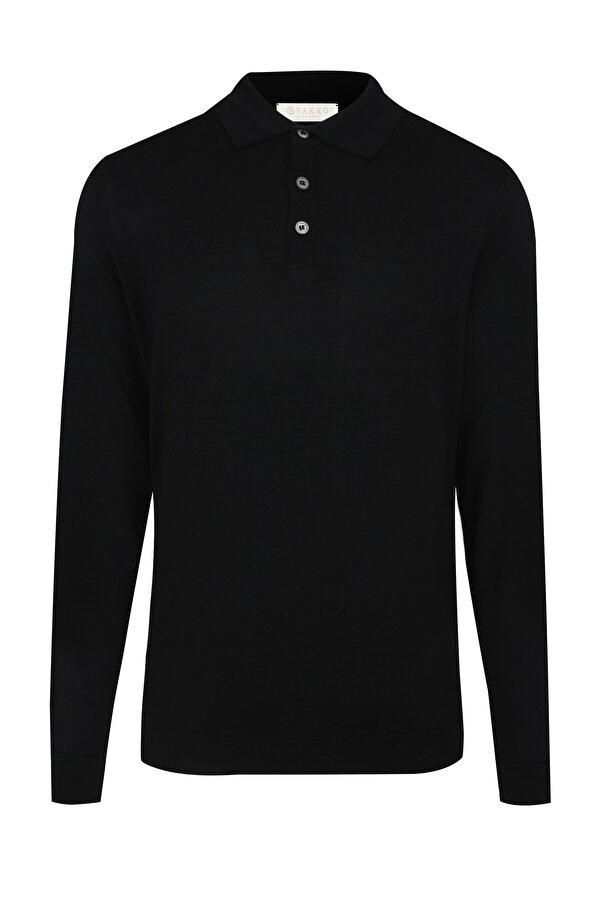 KNITWEAR