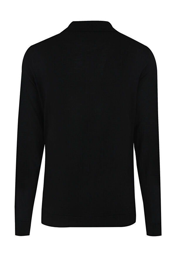 KNITWEAR 2