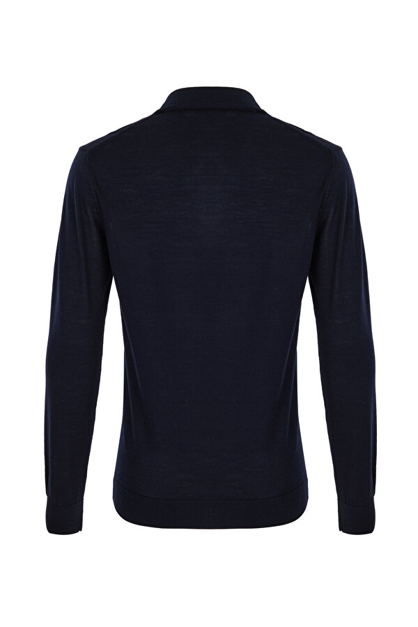 KNITWEAR 2