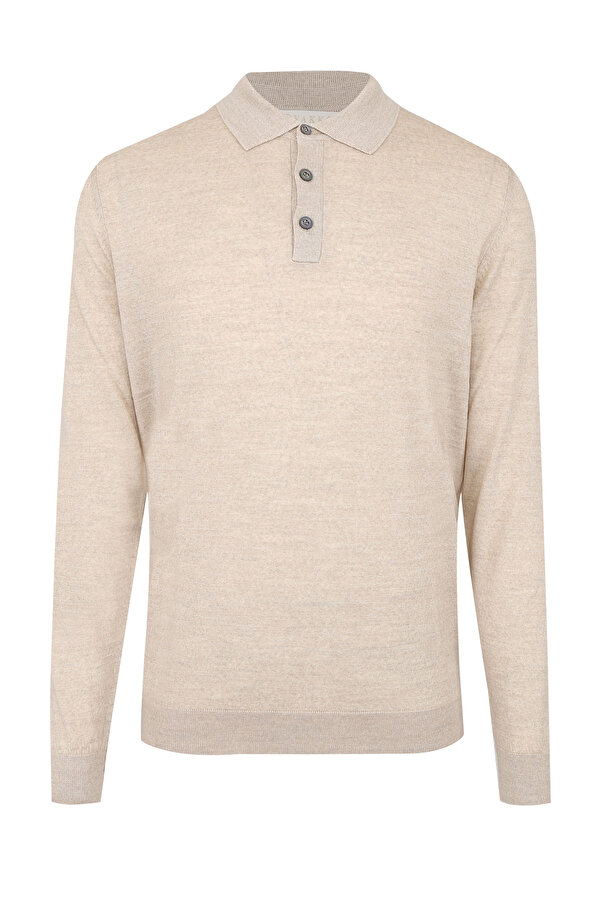 KNITWEAR