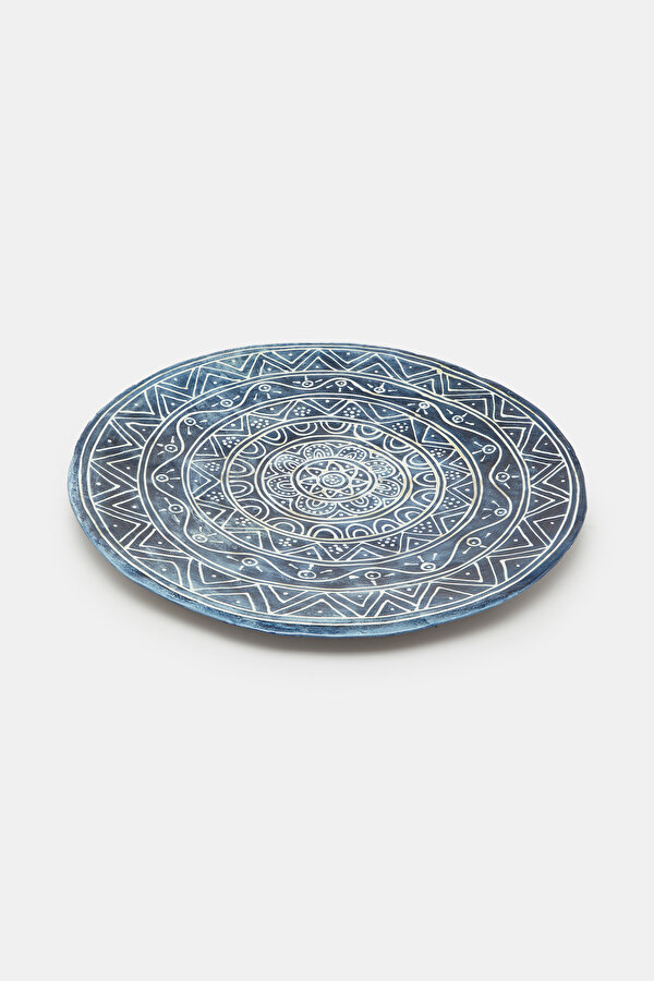 DECORATIVE PLATE