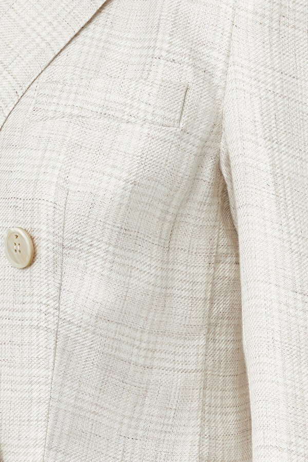 JACKET 6