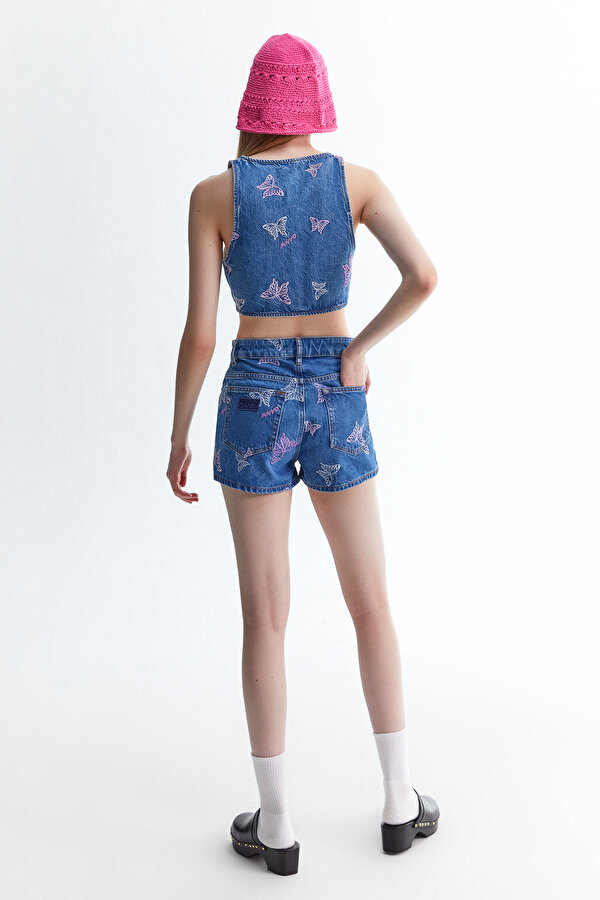 SHORT 2