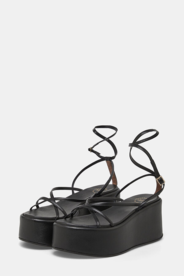 SANDALS 2