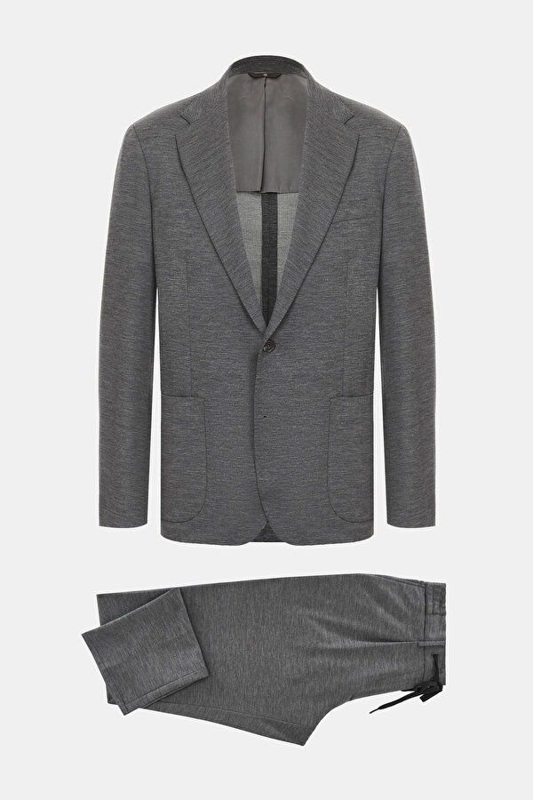 SUIT