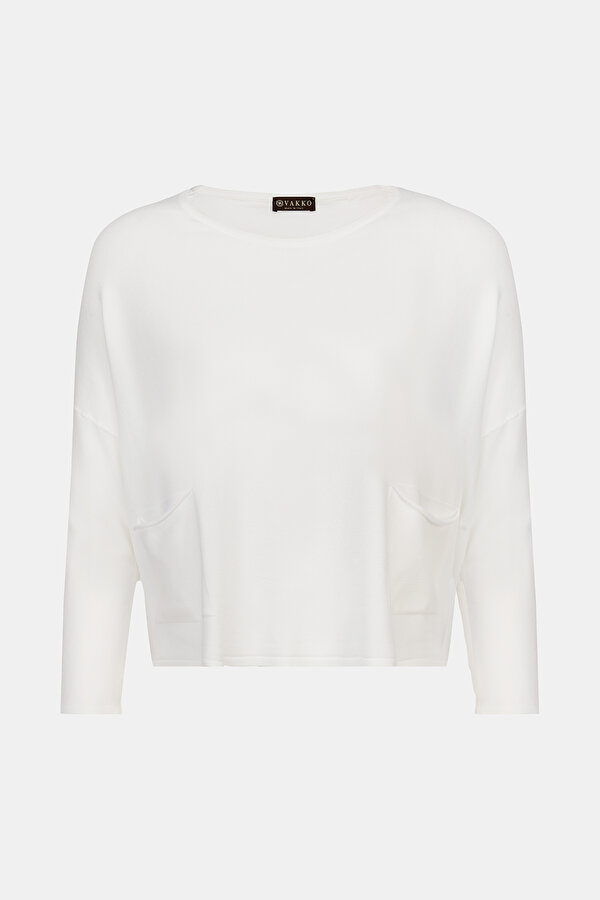 KNITWEAR