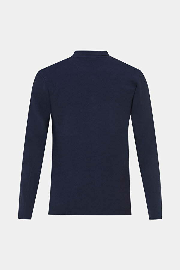 KNITWEAR 2