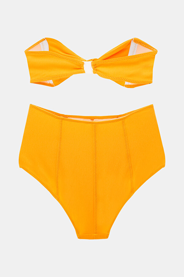 BIKINI 2