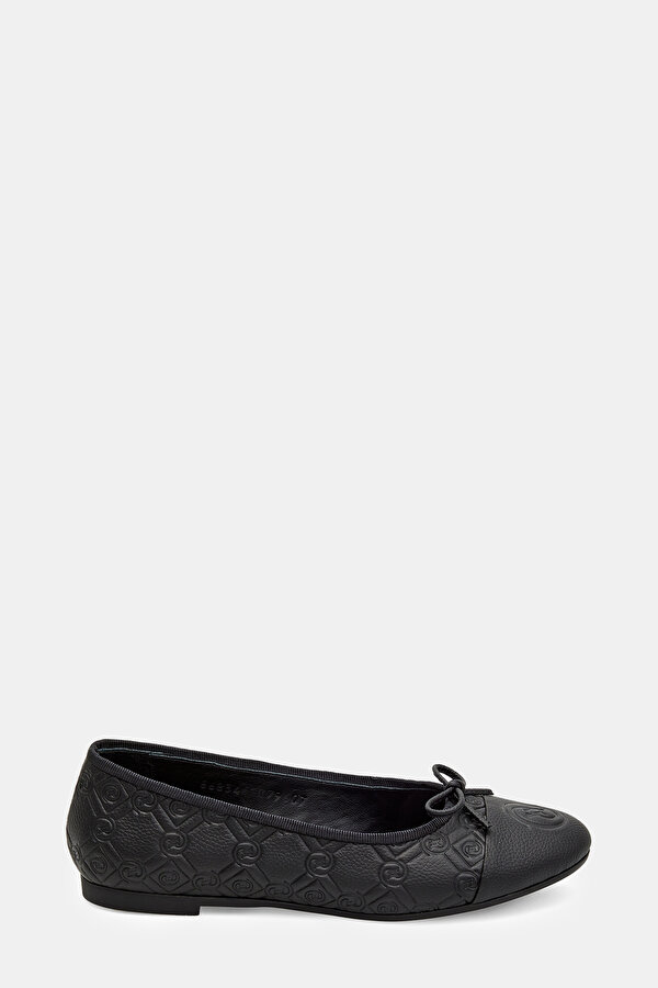 LEATHER SHOES
