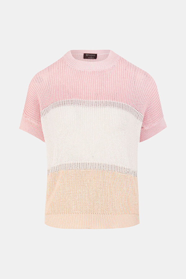 KNITWEAR