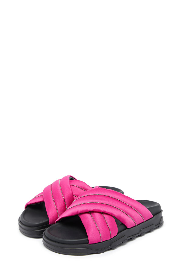 SLIPPER